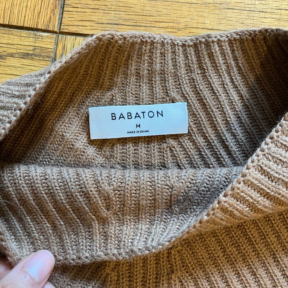 Aritzia Babaton Chalmers Sweater - Picture 10 of 12